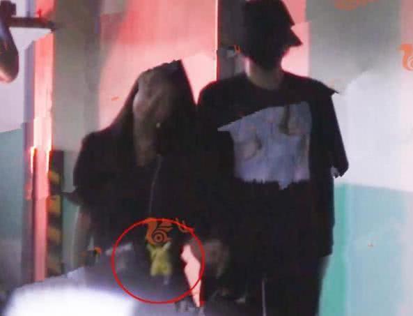 张艺兴爆料吴亦凡视频,揭秘娱乐圈背后真相